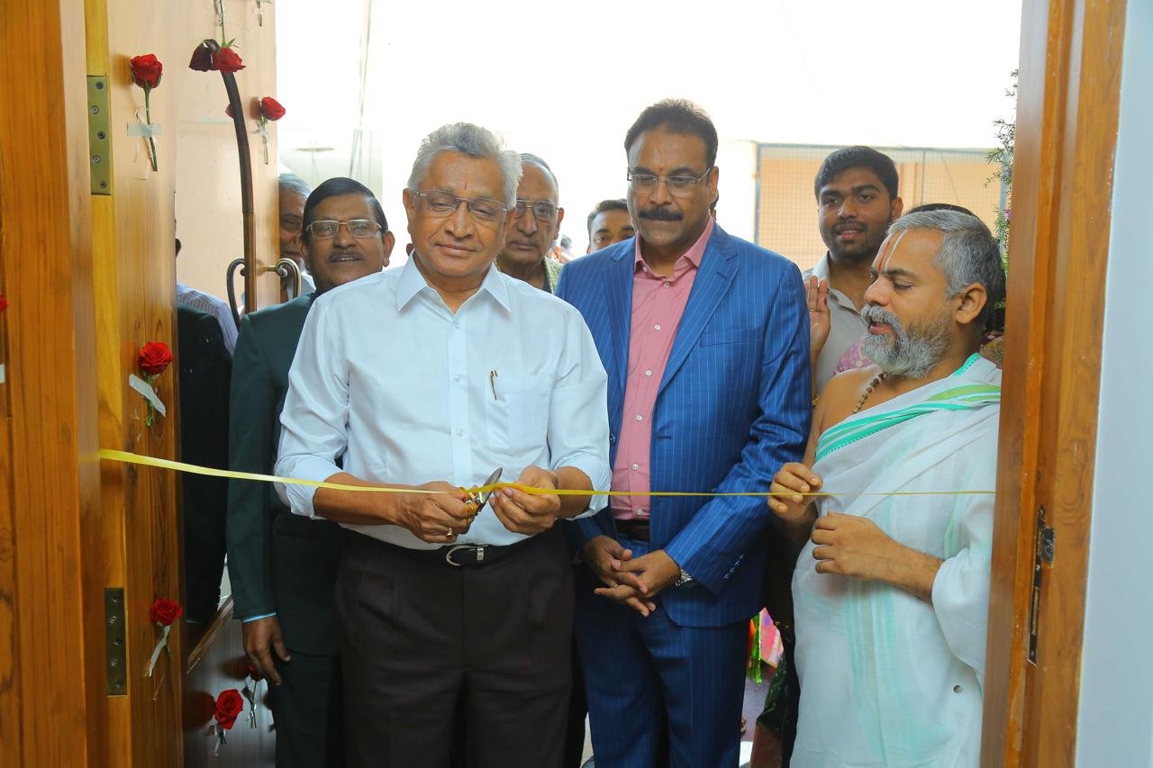Rajeshwar Reddy Ganta Genfo Director & Dr. K. I. Varaprasad Reddy Sir1.jpg